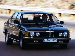 Автомобиль BMW 7 Series I (E23) , год выпуска 1977 - 1986