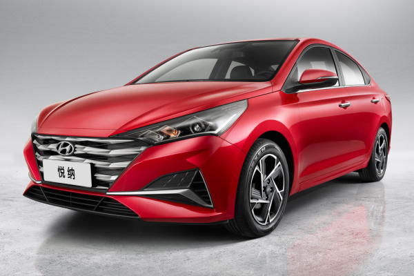 Hyundai Verna picture (2019 year model)